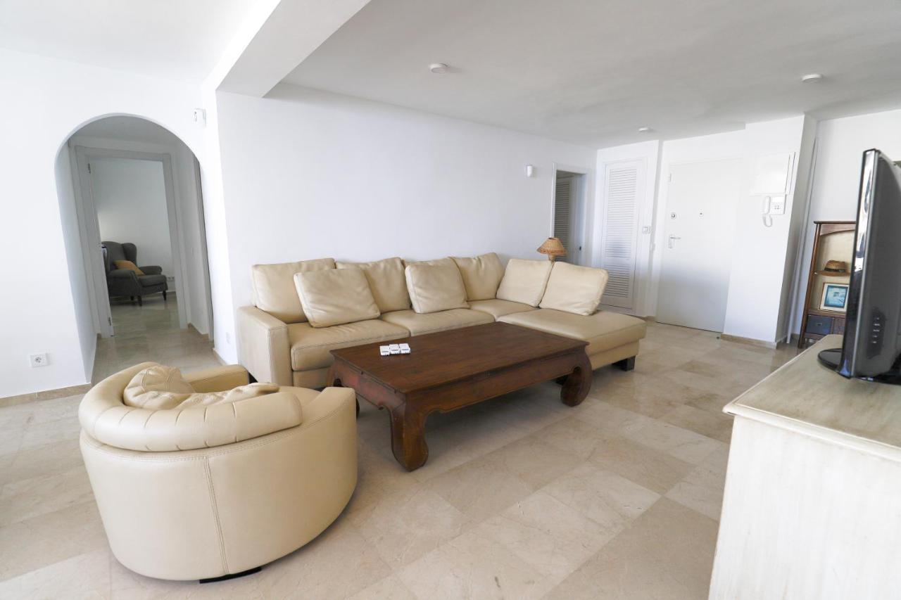 Marbella Centre Beachfront & Pool Екстериор снимка