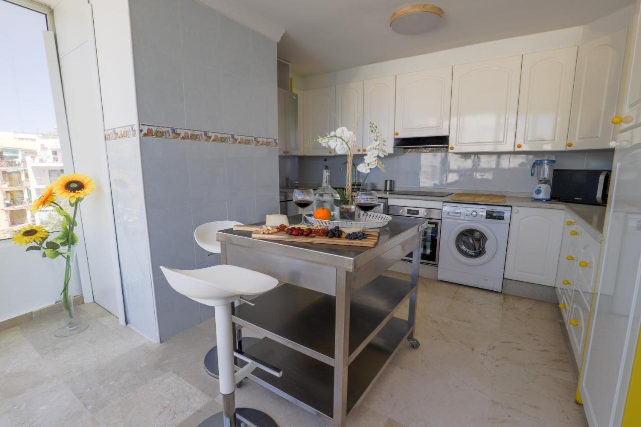 Marbella Centre Beachfront & Pool Екстериор снимка