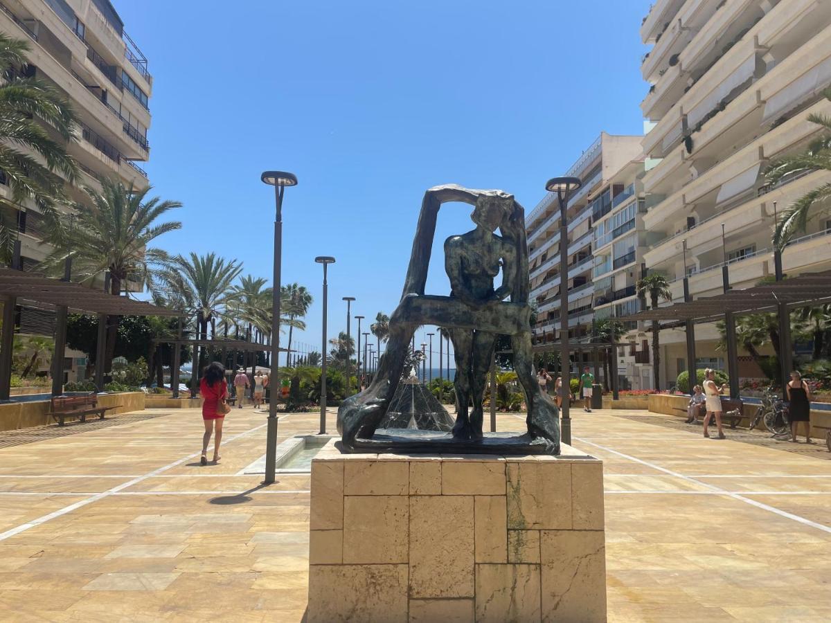 Marbella Centre Beachfront & Pool Екстериор снимка