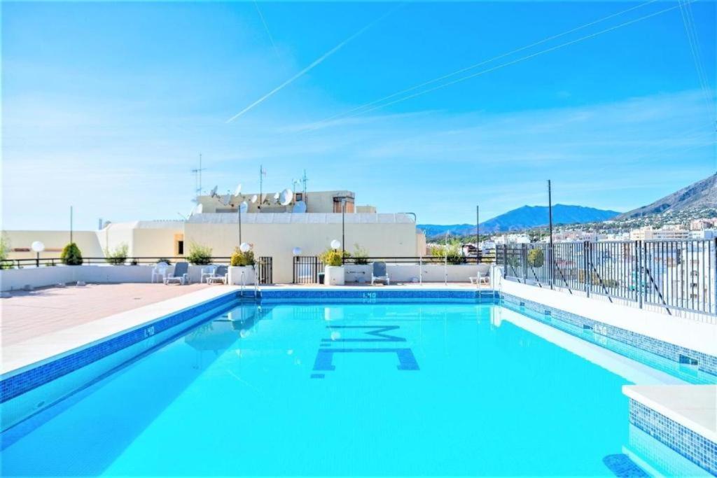 Marbella Centre Beachfront & Pool Екстериор снимка