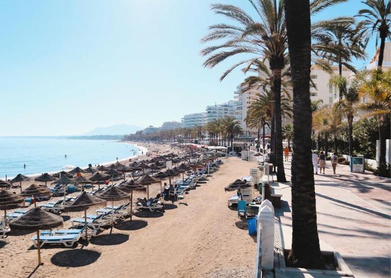 Marbella Centre Beachfront & Pool Екстериор снимка